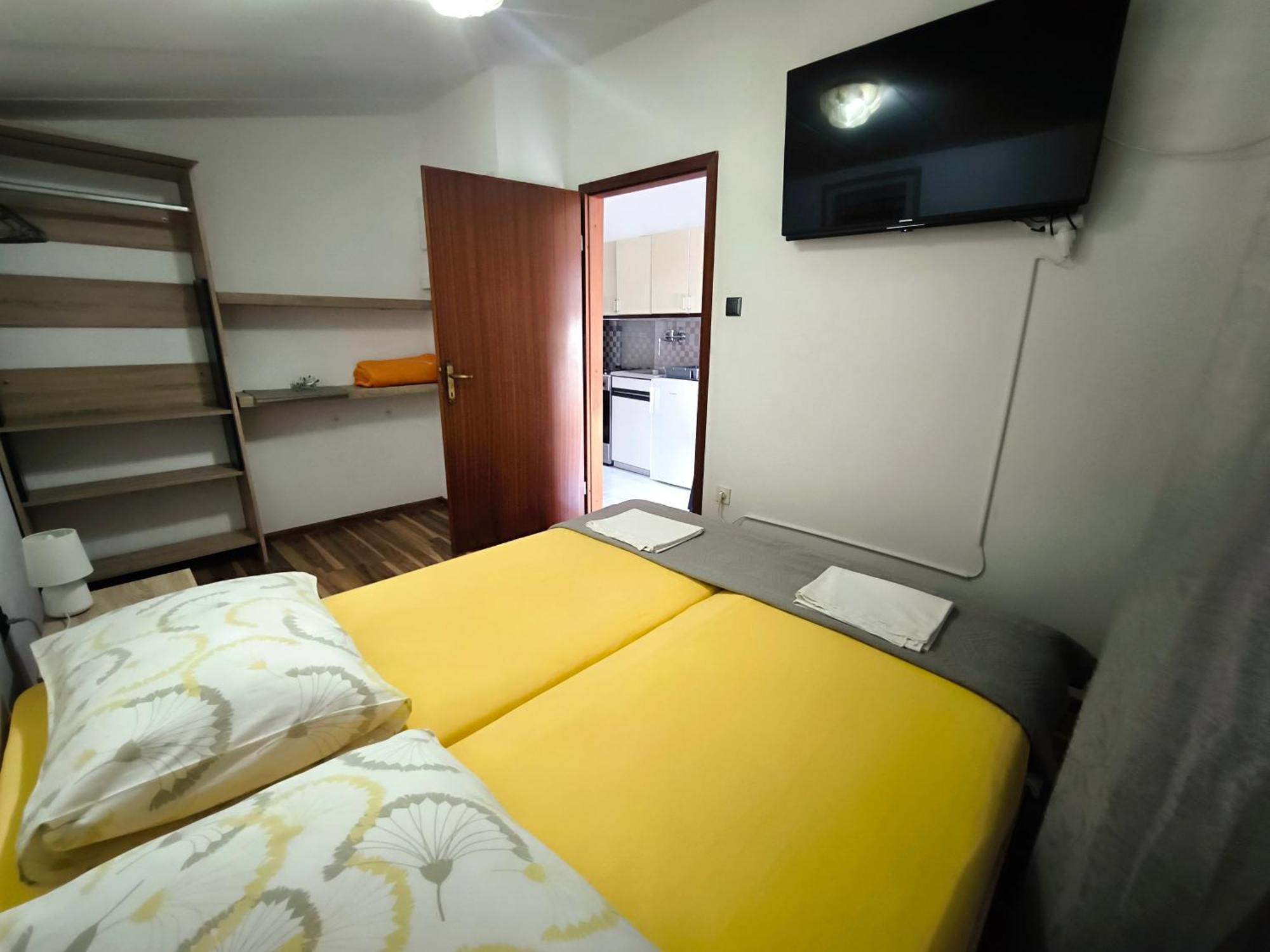 Andrea Apartment *